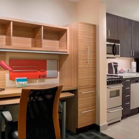 Towneplace Suites By Marriott Ottawa Kanata Zewnętrze zdjęcie