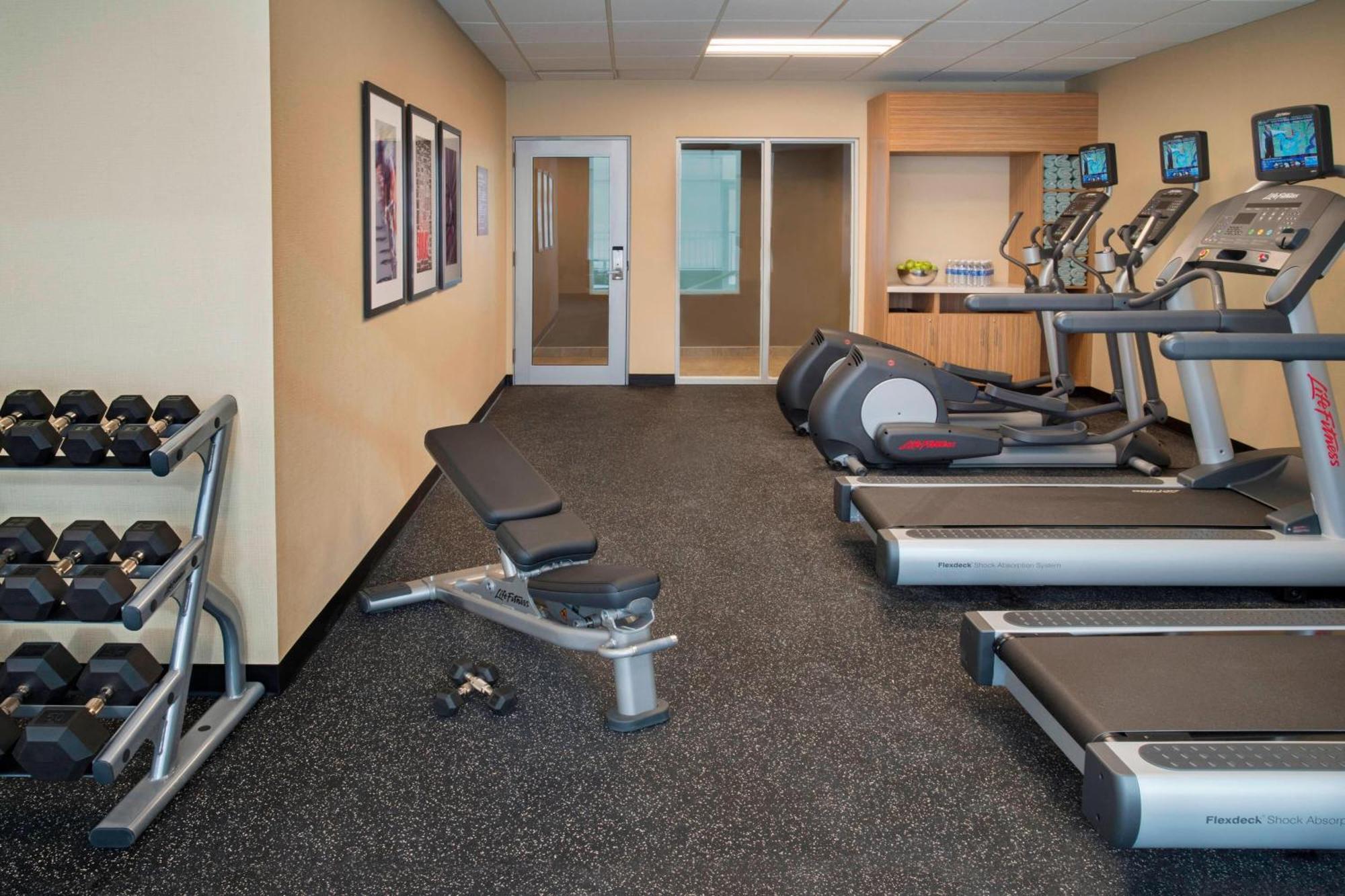 Towneplace Suites By Marriott Ottawa Kanata Zewnętrze zdjęcie